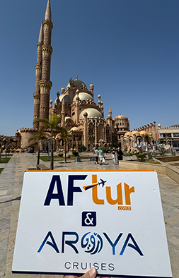 Aroya Cruise Gallery 12